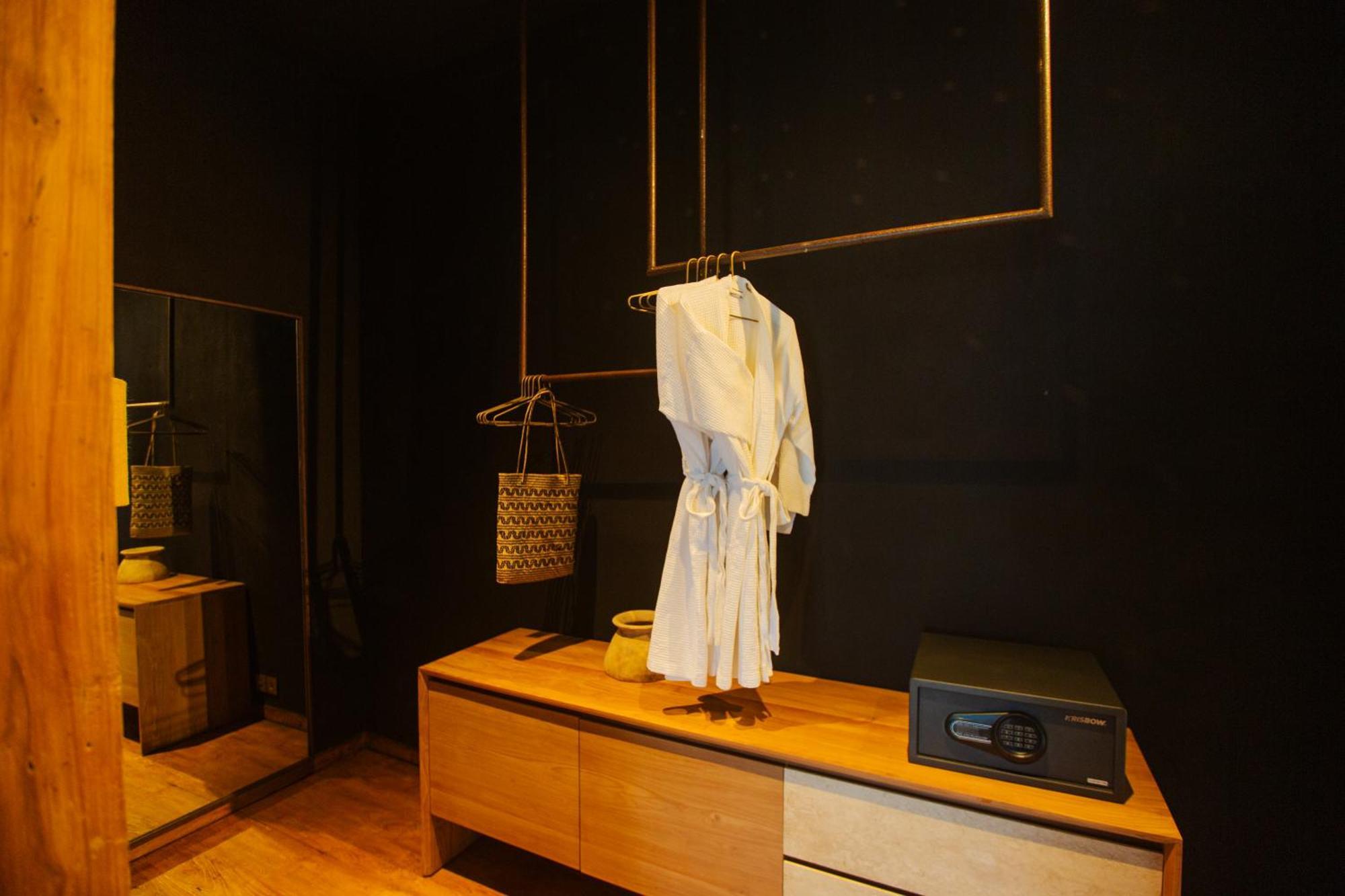Oshom Bali At Nuanu Creative City Tanah Lot  Room photo